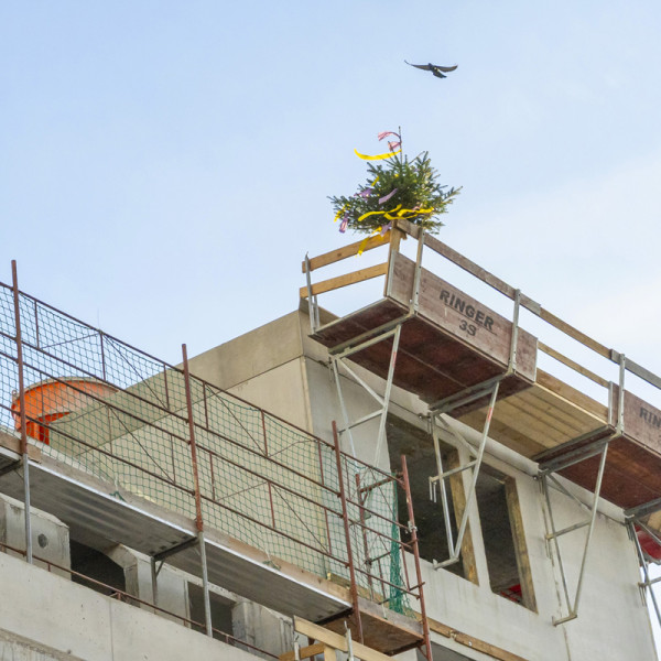 Herz &amp; Heim Richtbaum